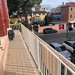 Petronia Trilo Vista Mare - Agenzia Cocal